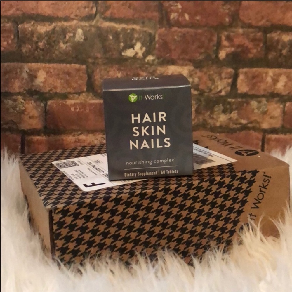 It works ! Hair skin nails